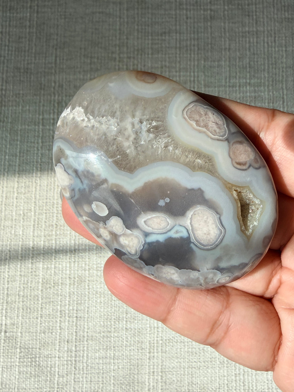 Blue Flower Agate Palm (B)