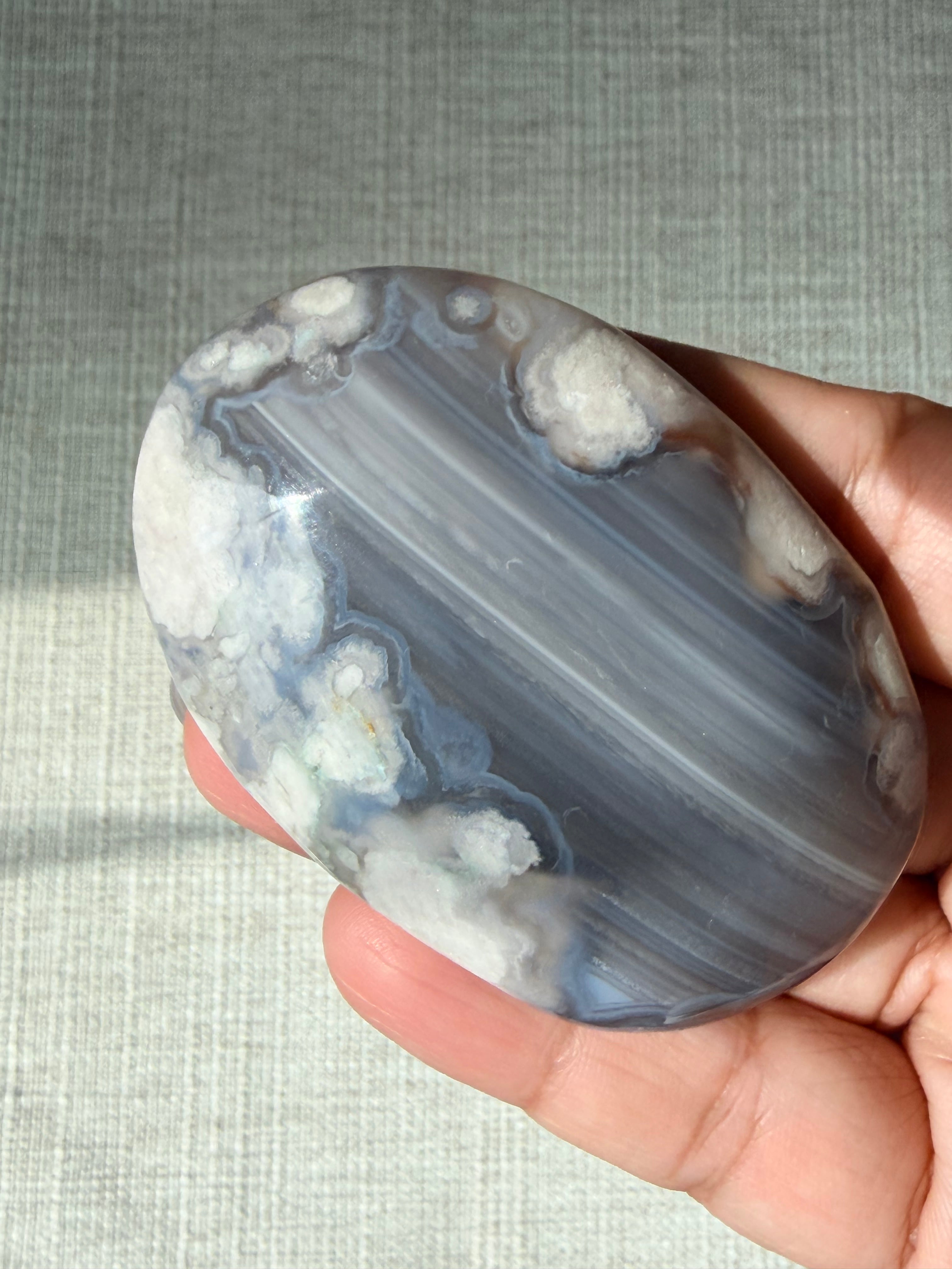 Blue Flower Agate Palm (C)