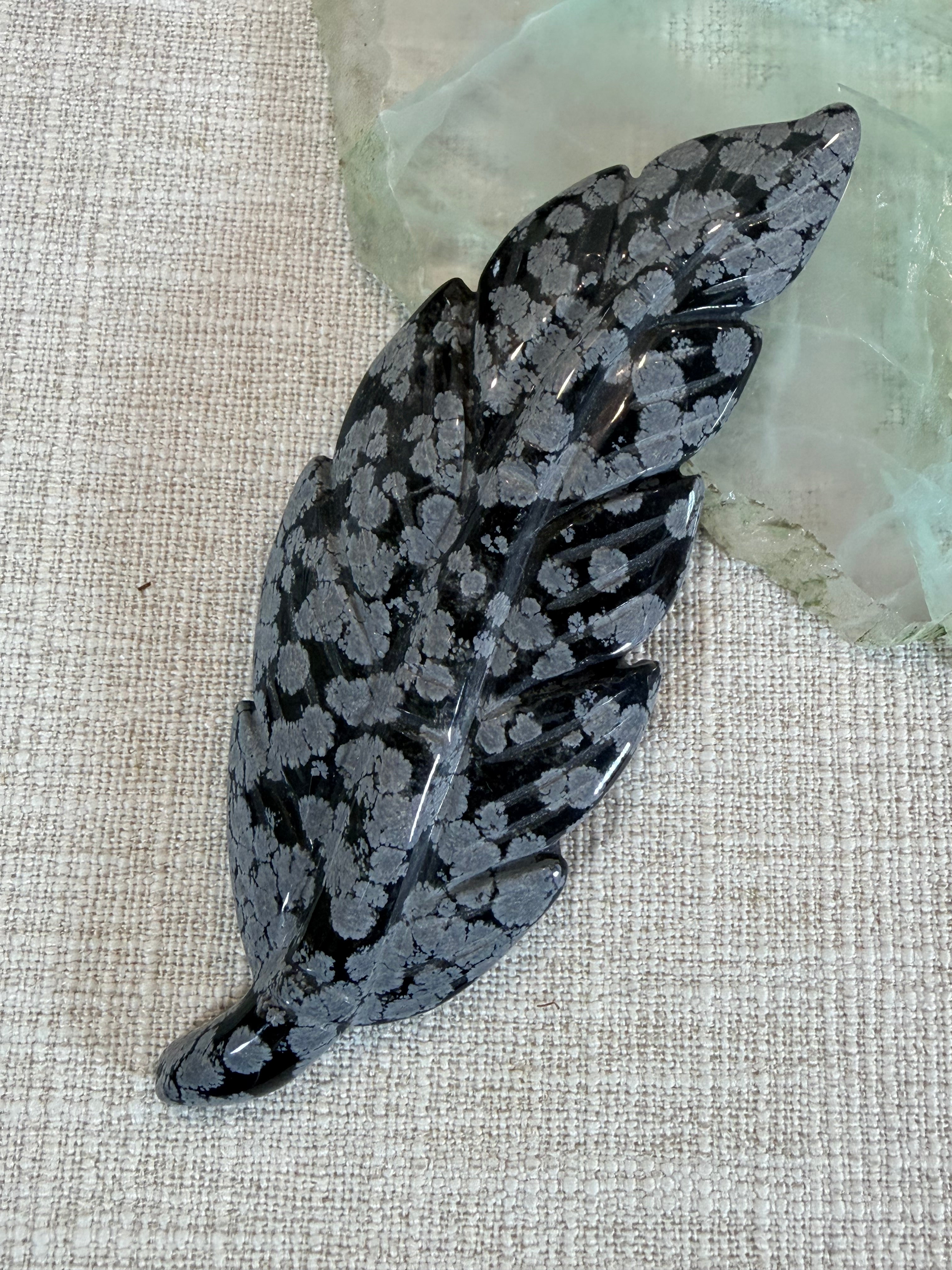Amazing Snowflake Obsidian Feather Carving (B)