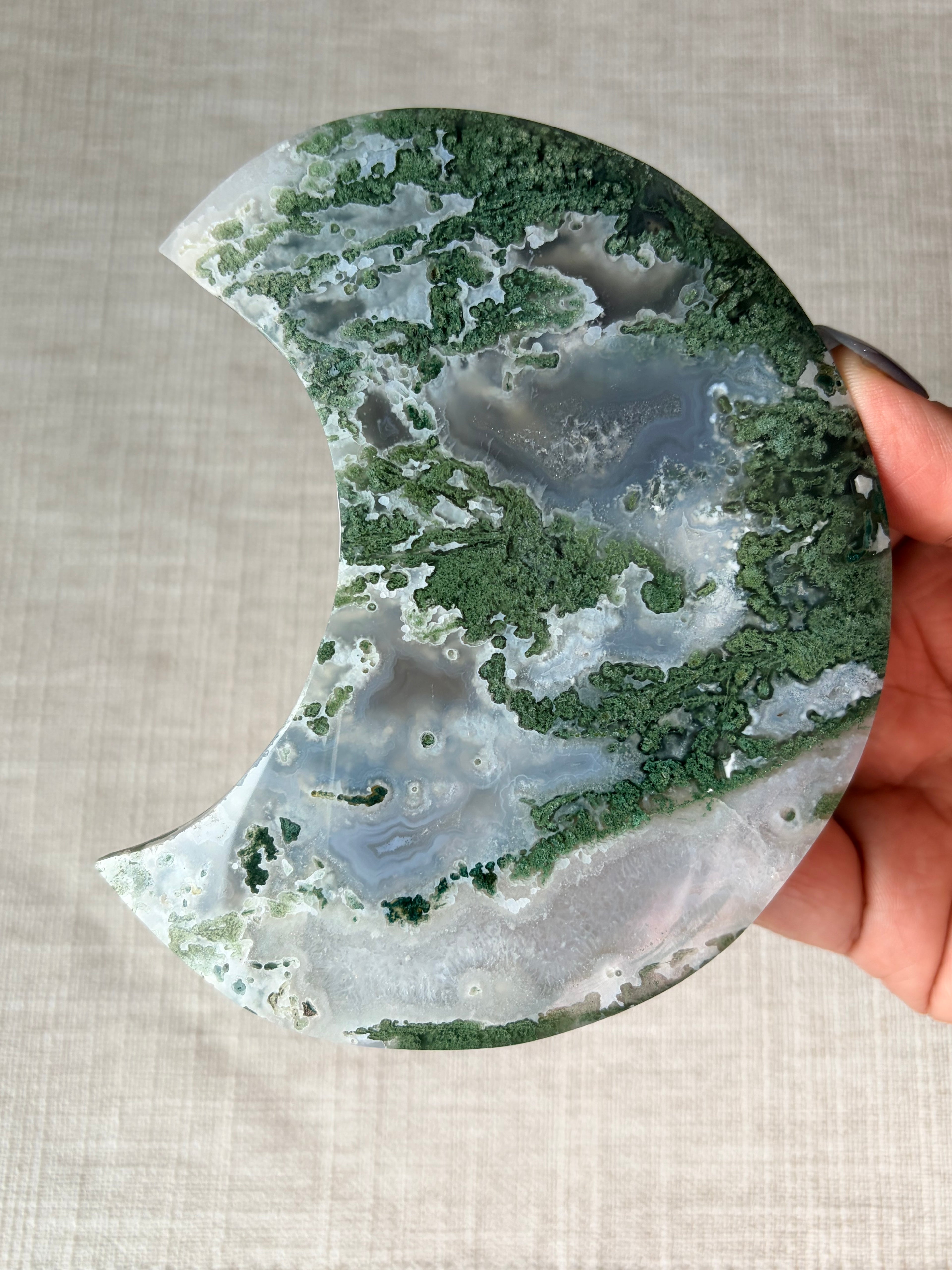 Moss Agate Crescent Moon (D)