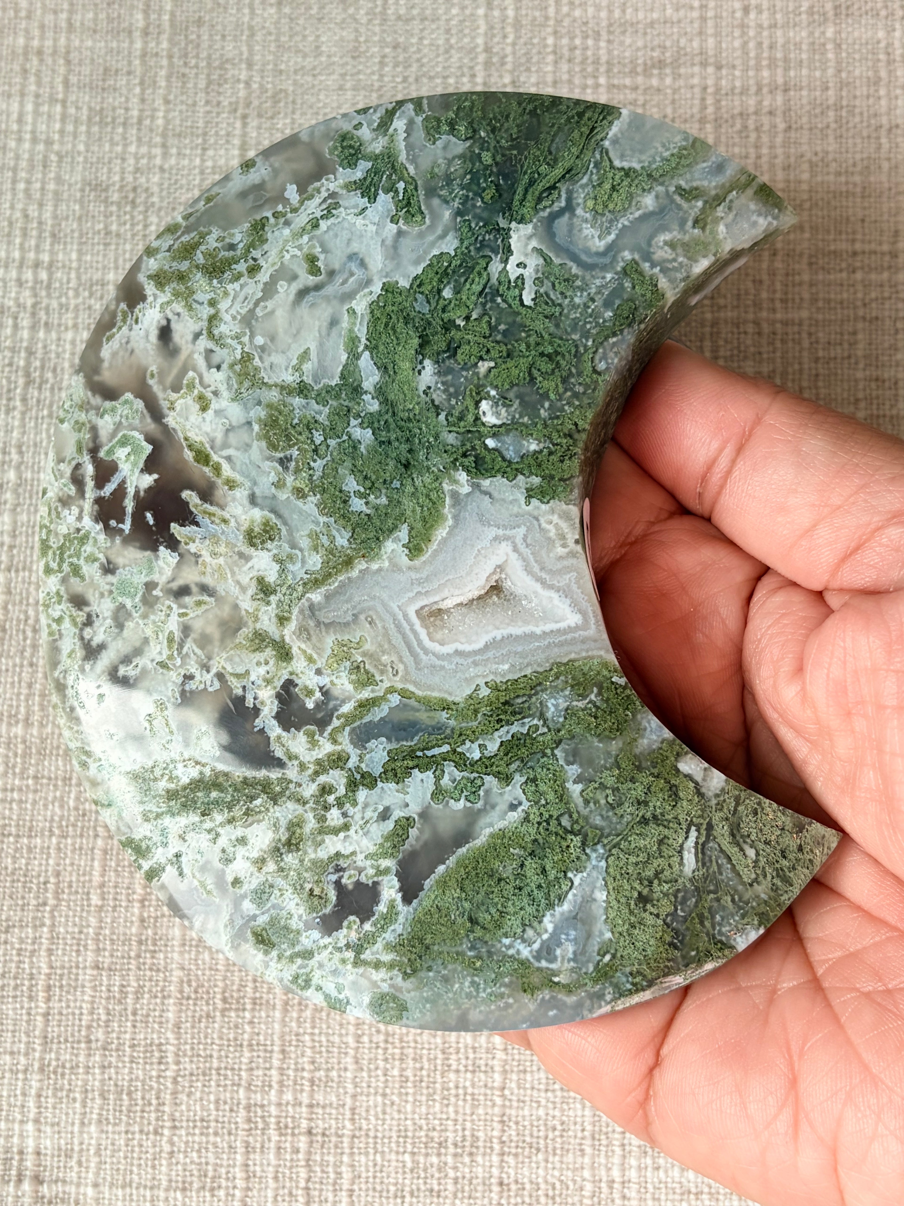 Moss Agate Crescent Moon (E)