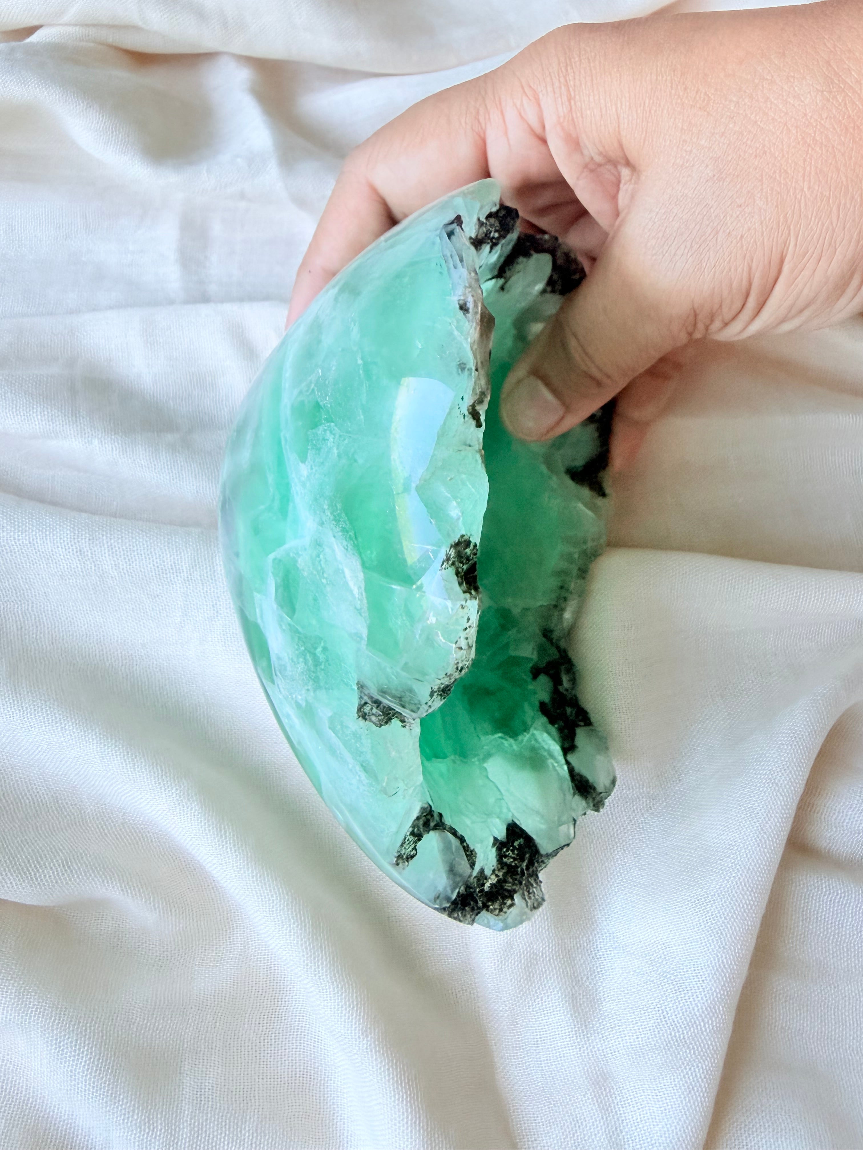 Fluorite Freeform Bowl (A)